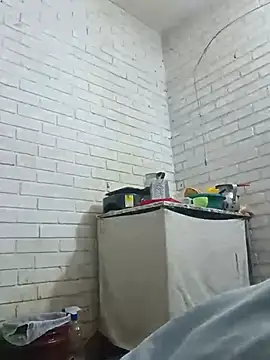 valeriaswang Lucas online show from 07.12.26