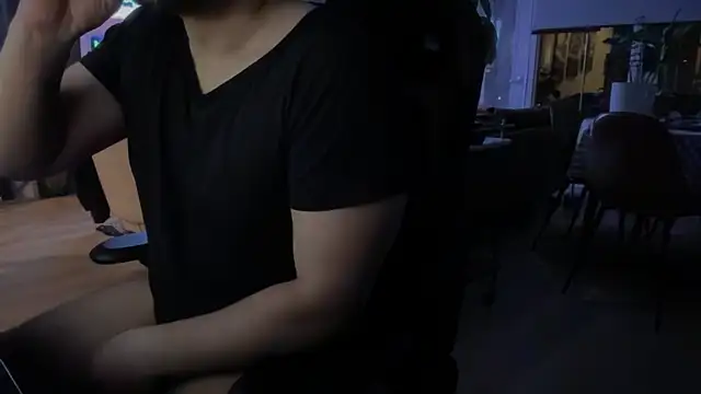 HungandThickLatin online show from 03.19.25