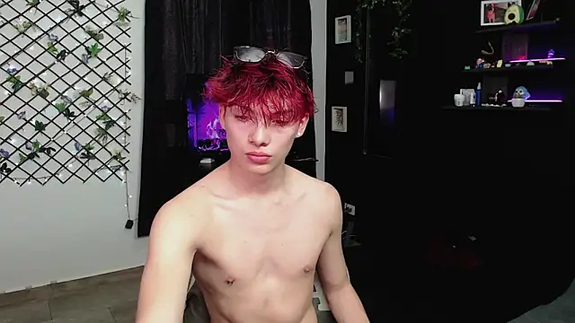 Snapshot of andybxby chatting on 02.07.25 andybxby online show from 02.07.25