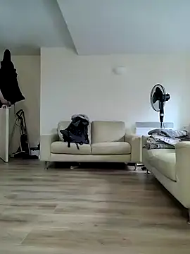 uk-bobbie-uk online show from 12.27.24