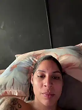 Snapshot of charlotte_stevenss_ chatting on 01.15.25 charlotte stevenss online show from 01.15.25