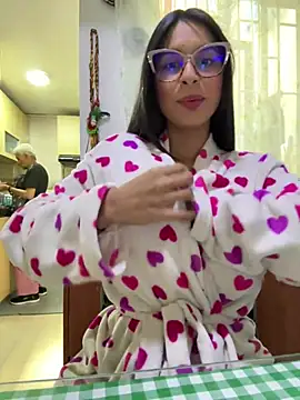 Snapshot of charlotte_stevenss_ chatting on 02.02.25 charlotte stevenss online show from 02.02.25