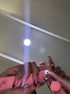 Snapshot of charlotte_stevenss_ chatting on 03.08.25 charlotte stevenss online show from 03.08.25