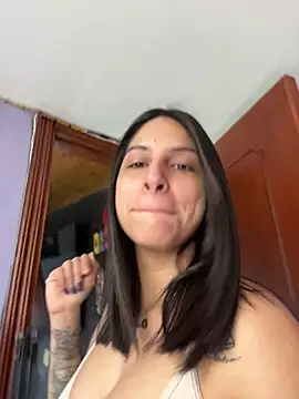 charlotte stevenss  online show from 12.05.25