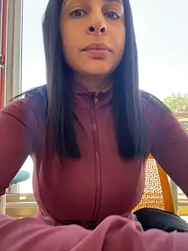 charlotte stevenss  online show from 02.27.26