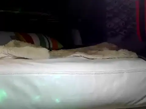 OSIRlS online show from 01.17.25