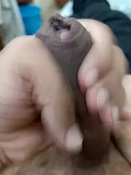 Snapshot of wrong_man25 chatting on 10.01.25 wrong man25 online show from 10.01.25