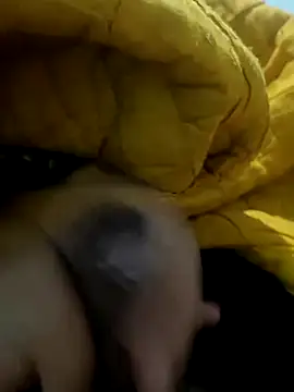 Snapshot of wrong_man25 chatting on 10.22.25 wrong man25 online show from 10.22.25