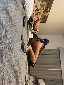 Snapshot of mayywetter chatting on 03.13.26 mayywetter online show from 03.13.26