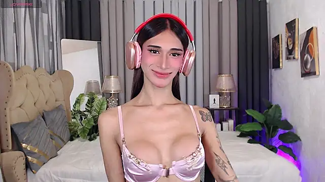 Unforttable Anisha online show from 02.26.25