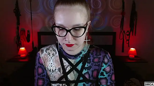 Amanita  Pantherina online show from 12.04.24