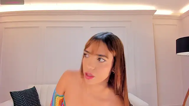 Snapshot of MariamRivera_ chatting on 03.09.25 MariamRivera online show from 03.09.25