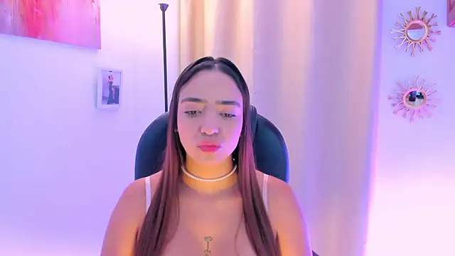 Snapshot of MariamRivera_ chatting on 02.07.26 MariamRivera online show from 02.07.26