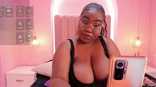 Darnellqueen online show from 02.03.26