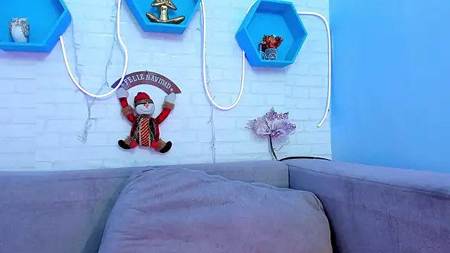 Helenn monroy1 online show from 12.20.24