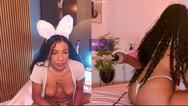 Snapshot of Ebony_Skye chatting on 10.10.25 Ebony Skye online show from 10.10.25