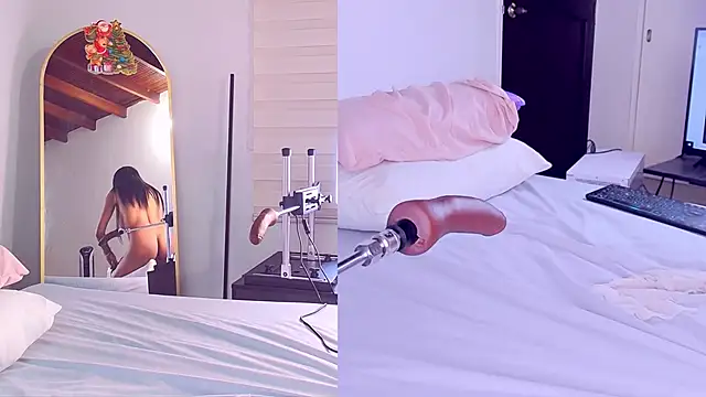 Snapshot of Ebony_Skye chatting on 11.14.25 Ebony Skye online show from 11.14.25