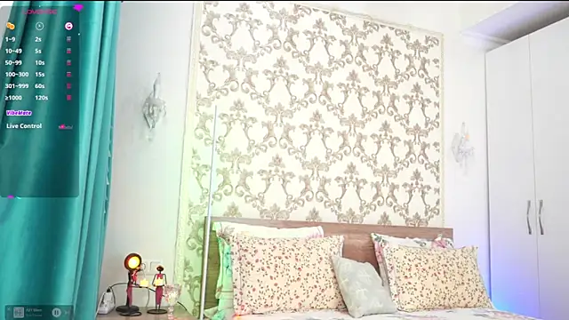 Snapshot of merca_8 chatting on 02.26.25 merca 8 online show from 02.26.25