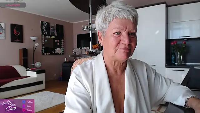 roxana brooks online show from 07.30.26
