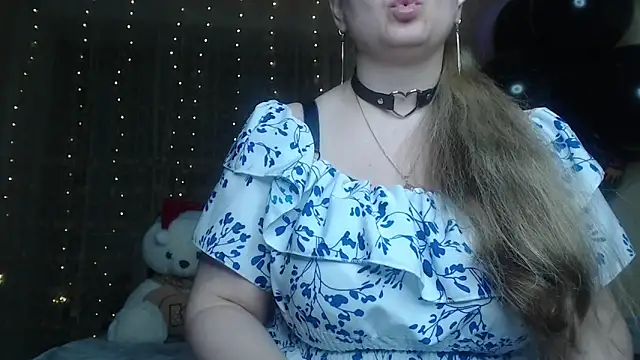 CumCpl online show from 04.28.26