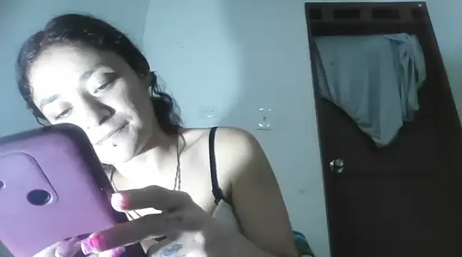 TamaraNauthy online show from 03.15.25