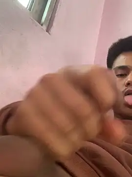 Hullax online show from 02.27.26