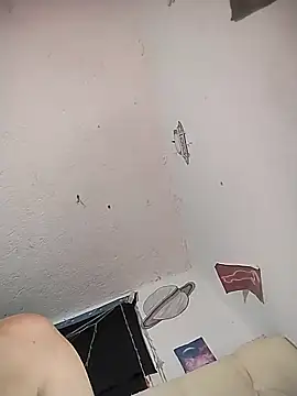 Snapshot of bella_star21 chatting on 03.06.25 bella star21 online show from 03.06.25