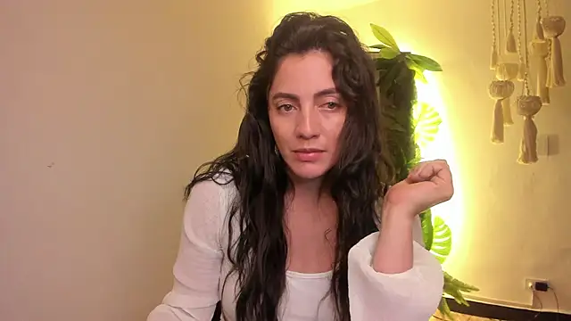 Snapshot of Mala_Bad chatting on 01.03.25 Mala Bad online show from 01.03.25