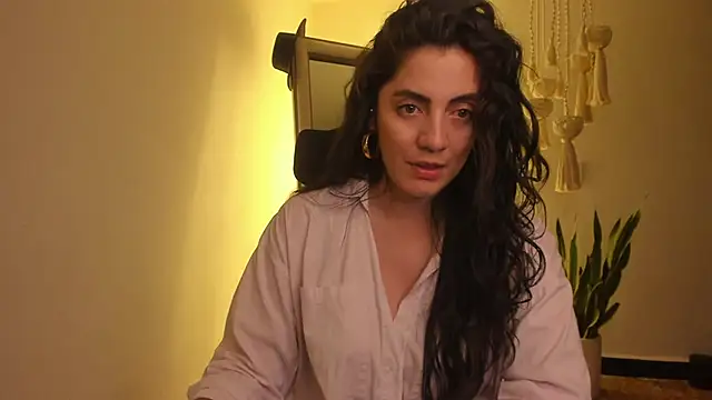 Snapshot of Mala_Bad chatting on 03.10.25 Mala Bad online show from 03.10.25