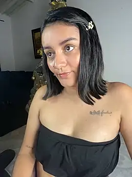 Lucia-Candy online show from 12.13.24