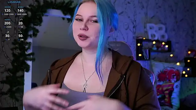 Moon Valkyrie online show from 01.22.25