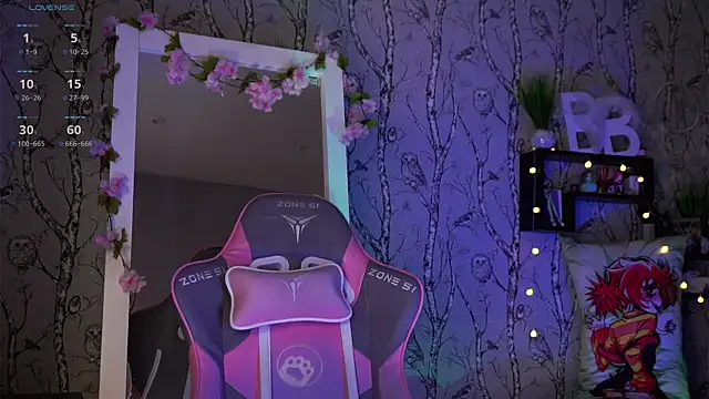 Moon Valkyrie online show from 02.21.25