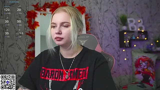 Moon Valkyrie online show from 10.20.25