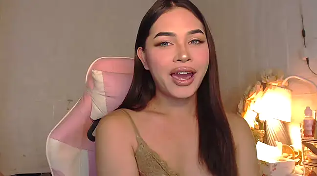 Ashely Lewis online show from 02.01.25