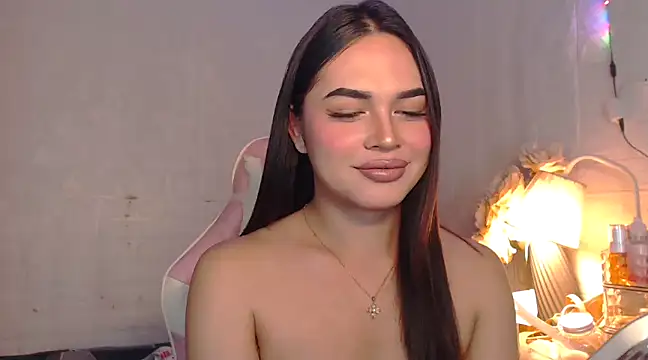 Ashely Lewis online show from 02.07.25