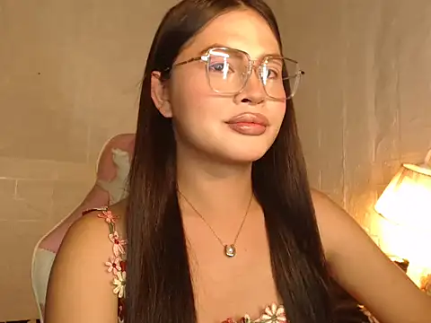 Ashely Lewis online show from 11.16.25