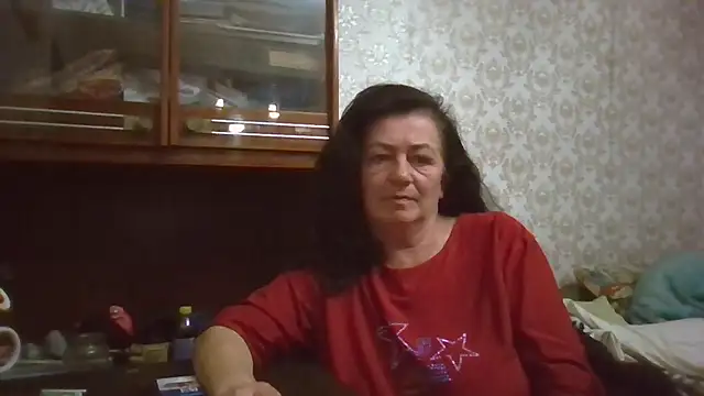 GypsiQueen2 online show from 10.28.25