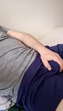 Snapshot of Nirvana-- chatting on 12.07.24 Nirvana-- online show from 12.07.24