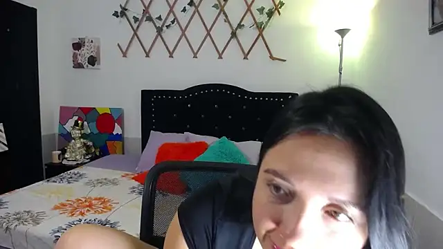 naughty girl 4u online show from 05.07.26
