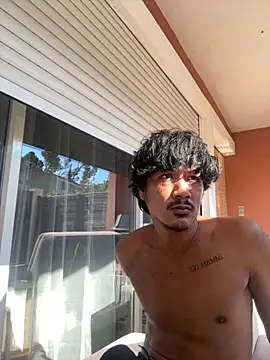 Snapshot of juniiorre chatting on 10.18.25 juniiorre online show from 10.18.25