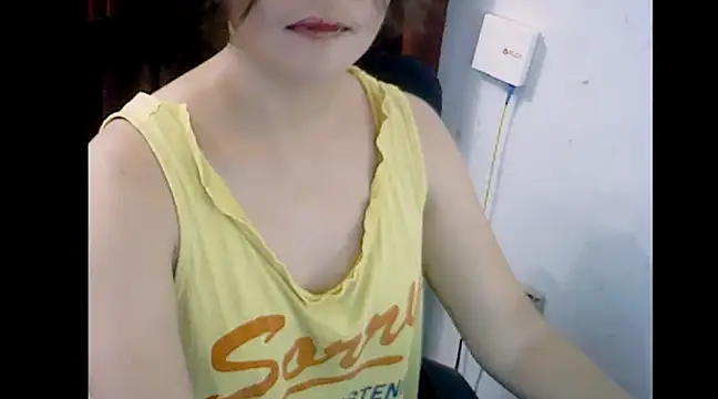 makemefallin online show from 12.10.24