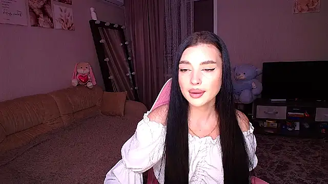   Malika   online show from 09.29.25