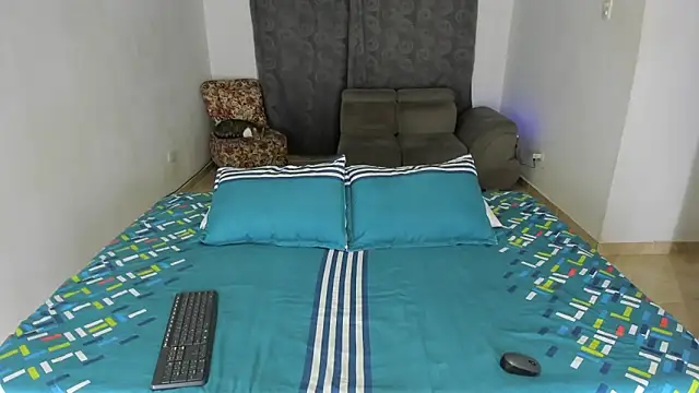 Fairycandyx online show from 02.17.25