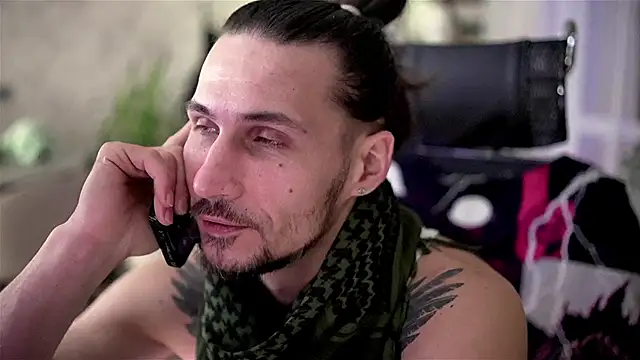 Snapshot of lord_shiva_ chatting on 11.19.25 lord shiva online show from 11.19.25