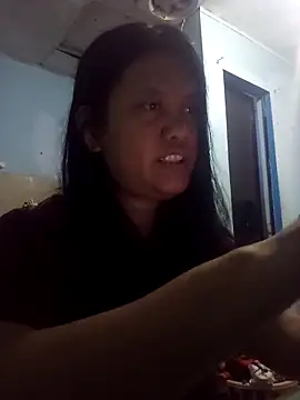 Snapshot of Honeybun25 chatting on 09.15.25 Honeybun25 online show from 09.15.25