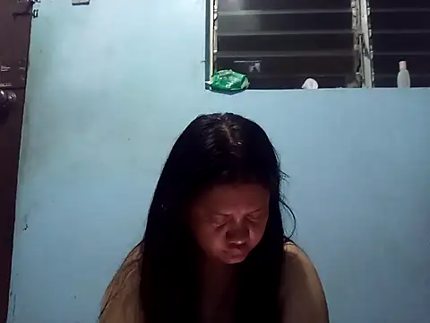 Snapshot of Honeybun25 chatting on 09.23.25 Honeybun25 online show from 09.23.25