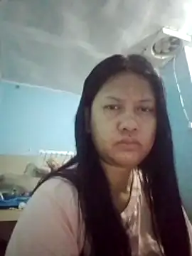 Snapshot of Honeybun25 chatting on 02.05.26 Honeybun25 online show from 02.05.26