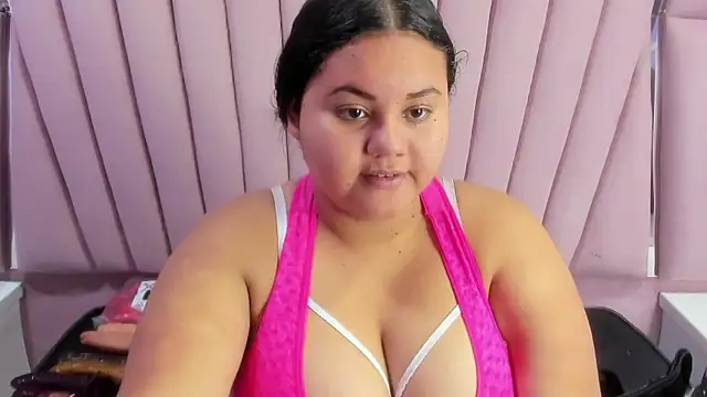 Snapshot of ValenTitis chatting on 12.06.24 ValenTitis online show from 12.06.24