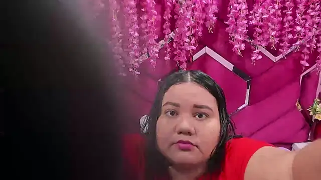 Snapshot of ValenTitis chatting on 01.27.25 ValenTitis online show from 01.27.25