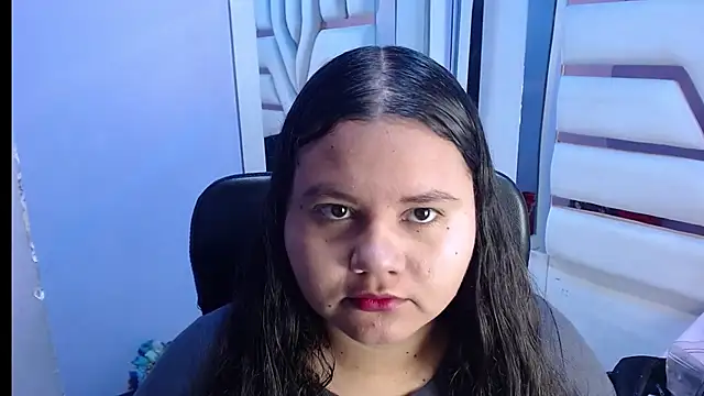 Snapshot of ValenTitis chatting on 12.03.25 ValenTitis online show from 12.03.25